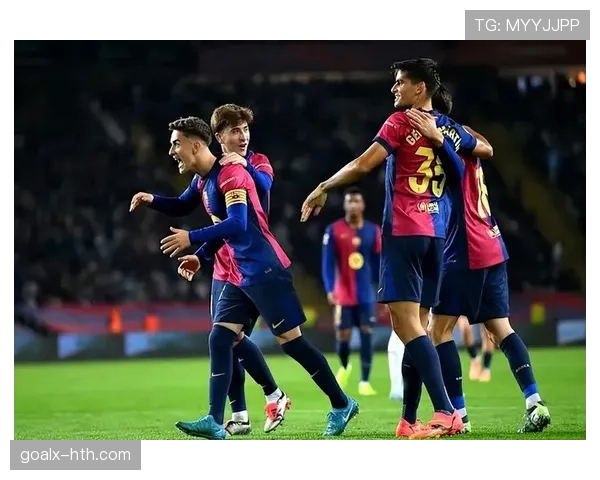 弗里克战术调整显成效,球队强势逆转展现复苏势头 弗里克战术调整显成效,球队强势逆转展现复苏势头