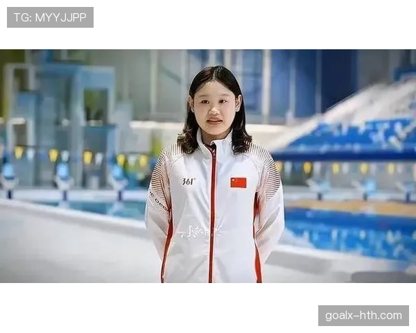 张家齐出门直接穿得像参加派对，训练场上却活像教科书一样乖